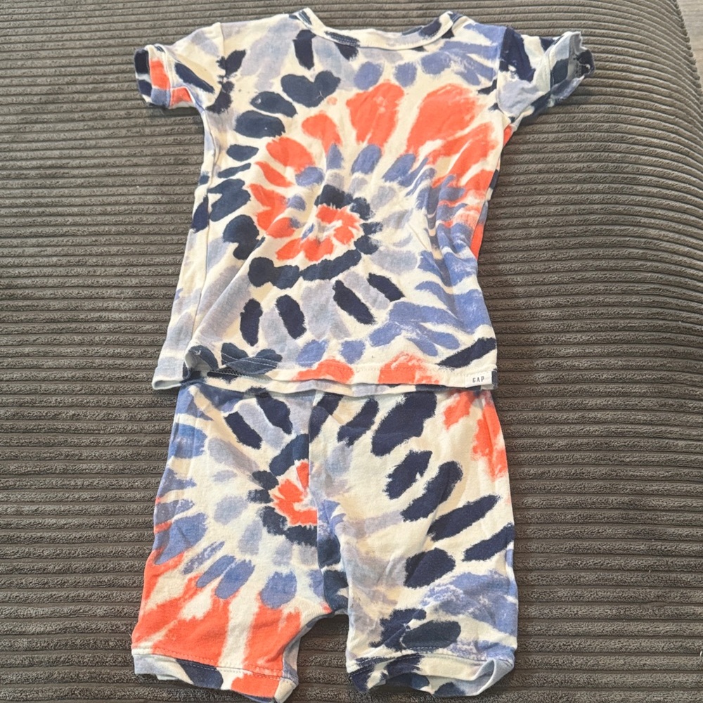 Gap Kids Tie-Dye Pajama Set